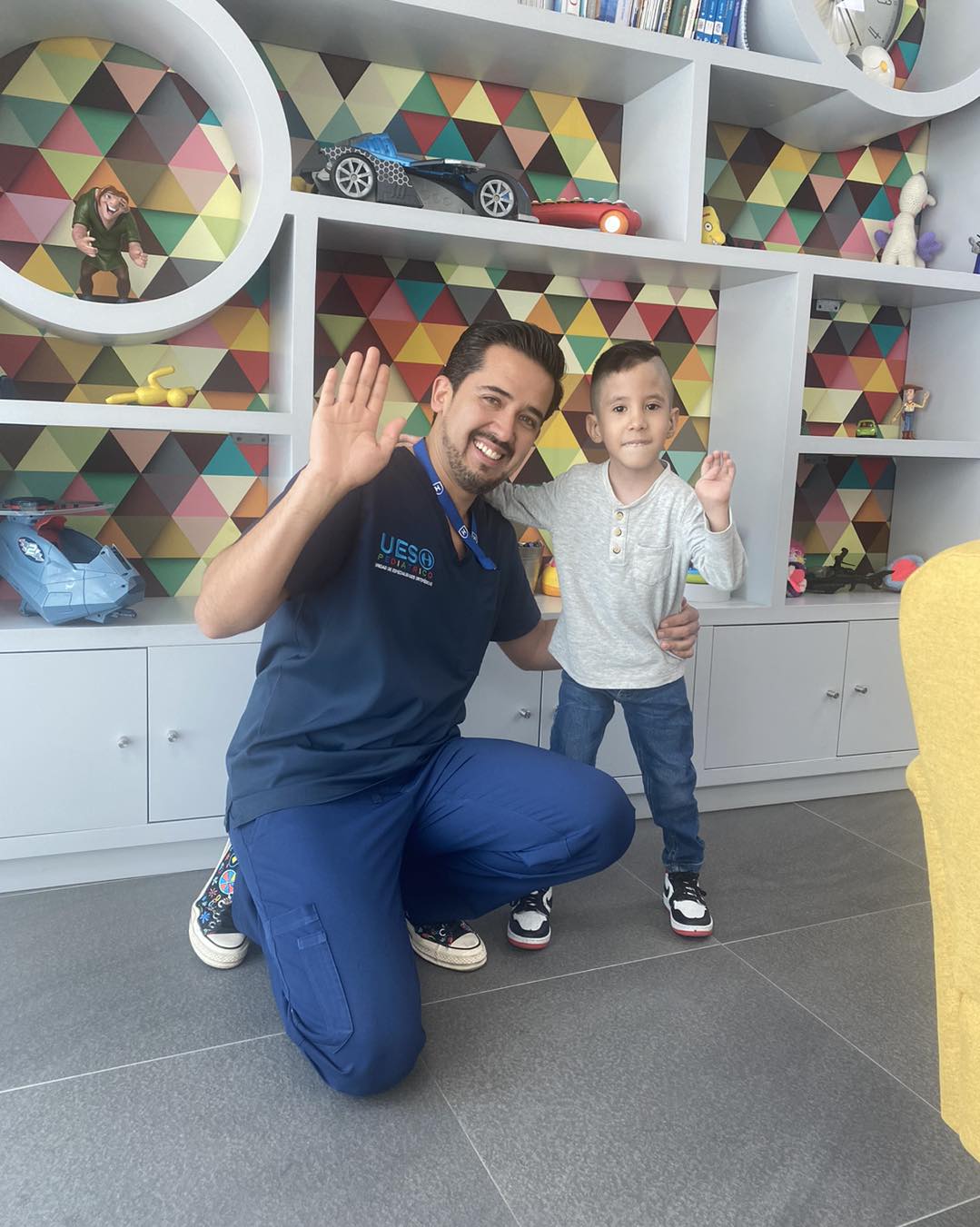 Atrogriposis con cadera luxada 1